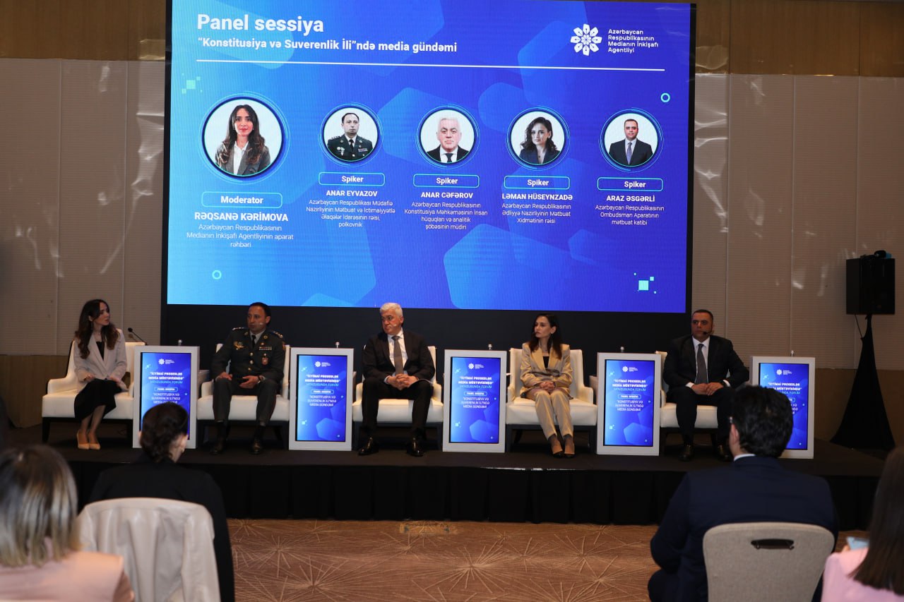 &ldquo;Ictimai prosesler media mustevisinde&rdquo; movzusunda II Forumda &ldquo;Konstitusiya ve Suverenlik Ili&rdquo;nde media gundemi&rdquo;ne hesr olunan panel sessiya teskil edilib