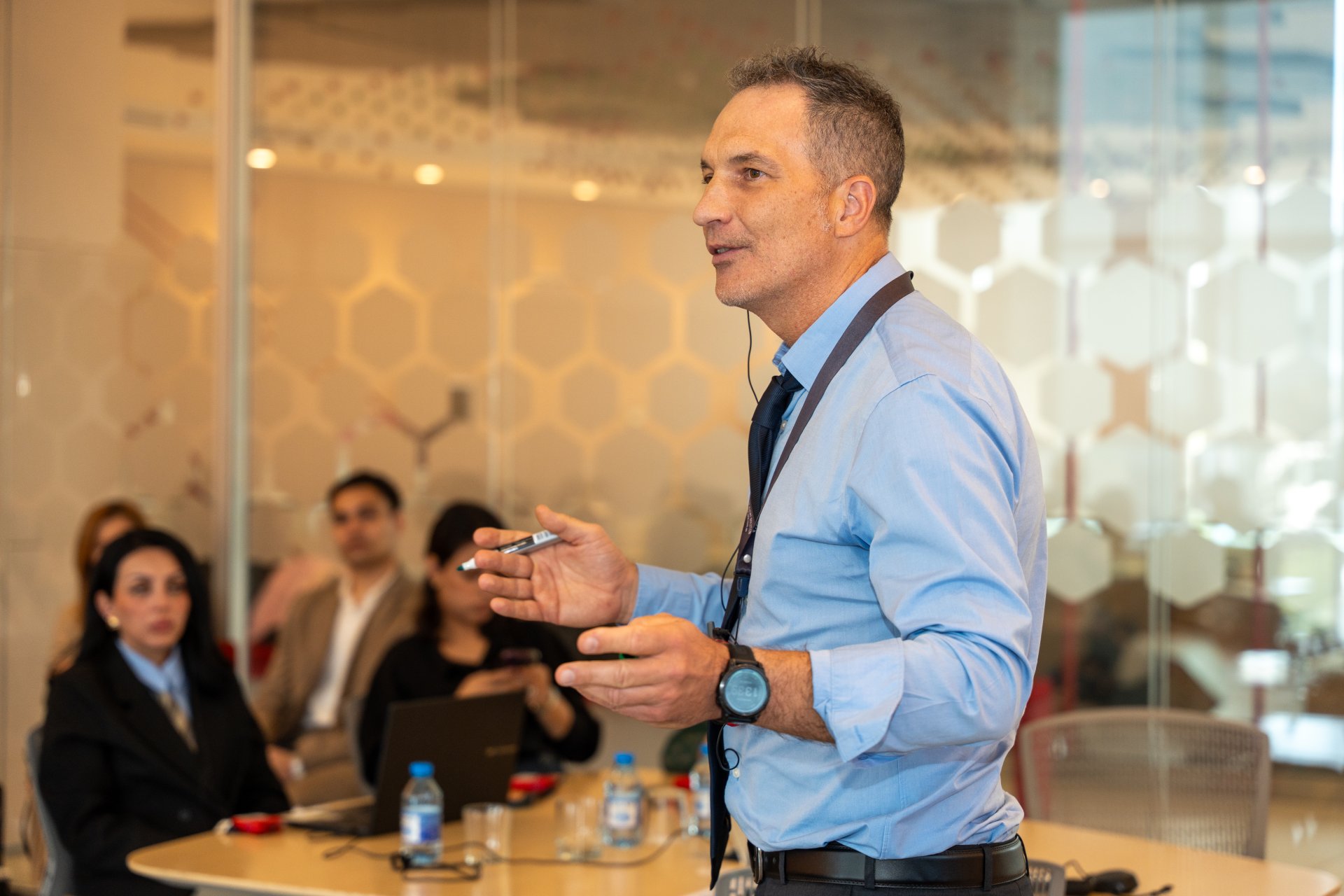 Media numayendeleri ucun &ldquo;Suni intellektin mediada tetbiqi&rdquo; movzusunda seminarlara baslanilib