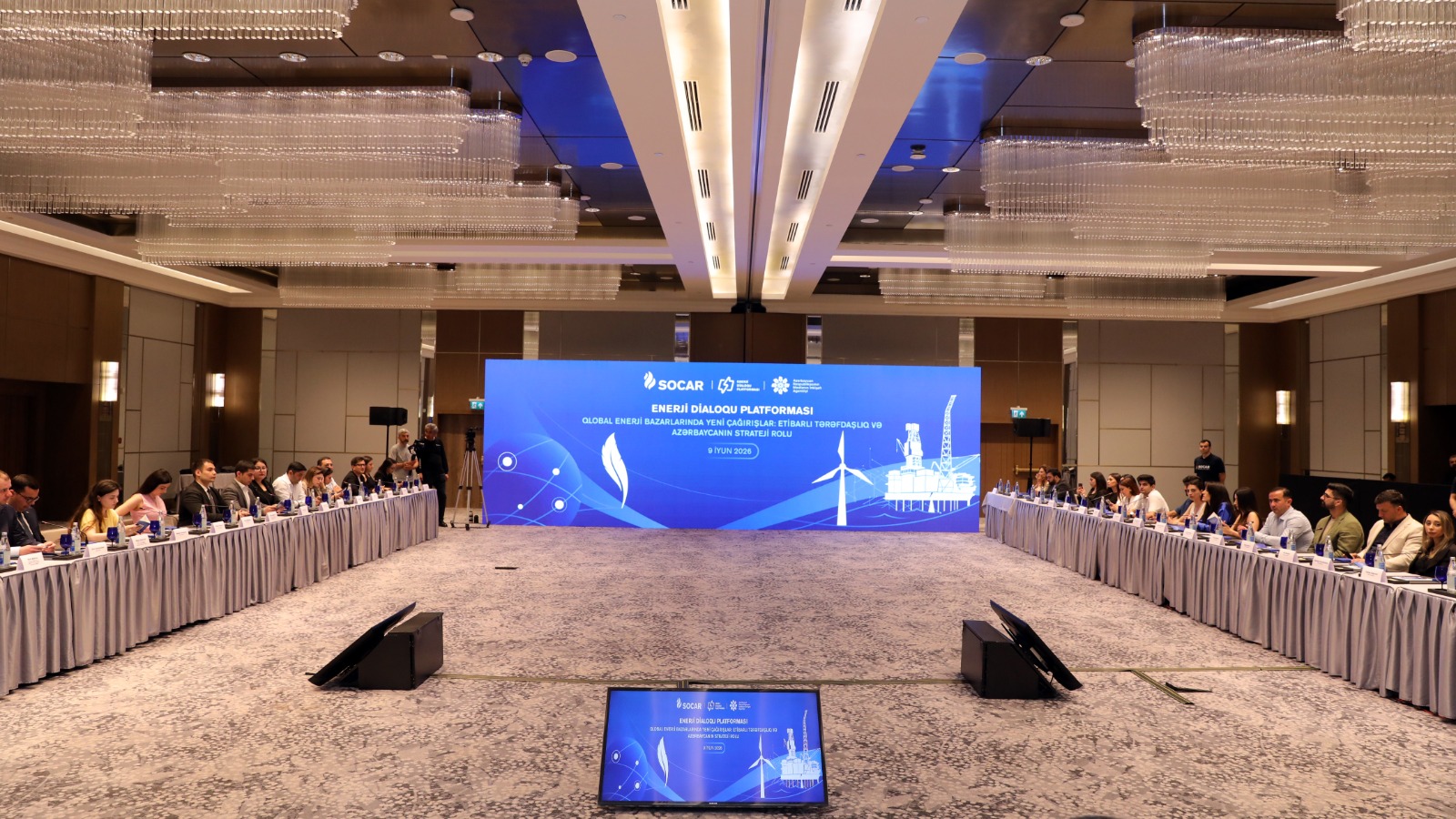 Enerji Dialoqu Platformasi tesebbusu cercivesinde genc media numayendeleri ucun silsile melumatlandirma sessiyalarina start verilib