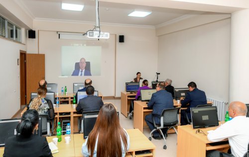 Naxcivan Muxtar Respublikasinda fealiyyet gosteren media numeyendeleri ucun &ldquo;Milli Meclise seckilerde medianin rolu ve vezifeleri&rdquo; movzusunda onlayn seminar kecirilib