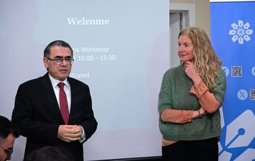 Bir sira media numayendelerine &ldquo;Vizual tesirin guclendirilmesi ve muasir auditoriya ucun celbedici multimedia mezmunlarinin hazirlanmasi&rdquo; movzusunda vorksop kecilib