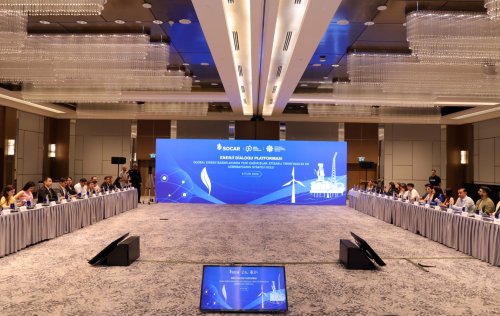 Enerji Dialoqu Platformasi tesebbusu cercivesinde genc media numayendeleri ucun silsile melumatlandirma sessiyalarina start verilib