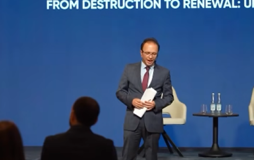 &ldquo;Dagintidan dircelise: Sehersalma narrativleri ve media mesuliyyeti&rdquo; movzusunda panel muzakire