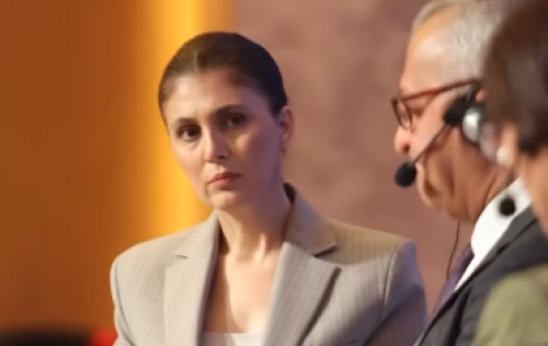 &ldquo;Etimadin berpasinda media diplomatiyasi ve media savadliliginin rolu&rdquo; movzusunda panel muzakire