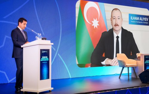 &ldquo;Qutblesmis dunyada media vasitesile etimadin qurulmasi&rdquo; movzusunda AQEM Media Forumunun acilis merasimi kecirilib